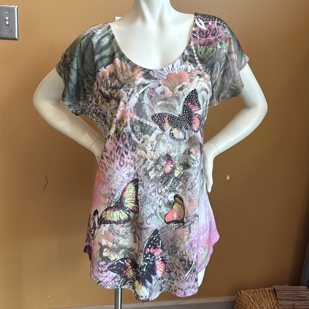 Big Bang Womens Wearable Art Tunic Top XL Butterfly Print Rhinestones Hi Low - Picture 12 of 12